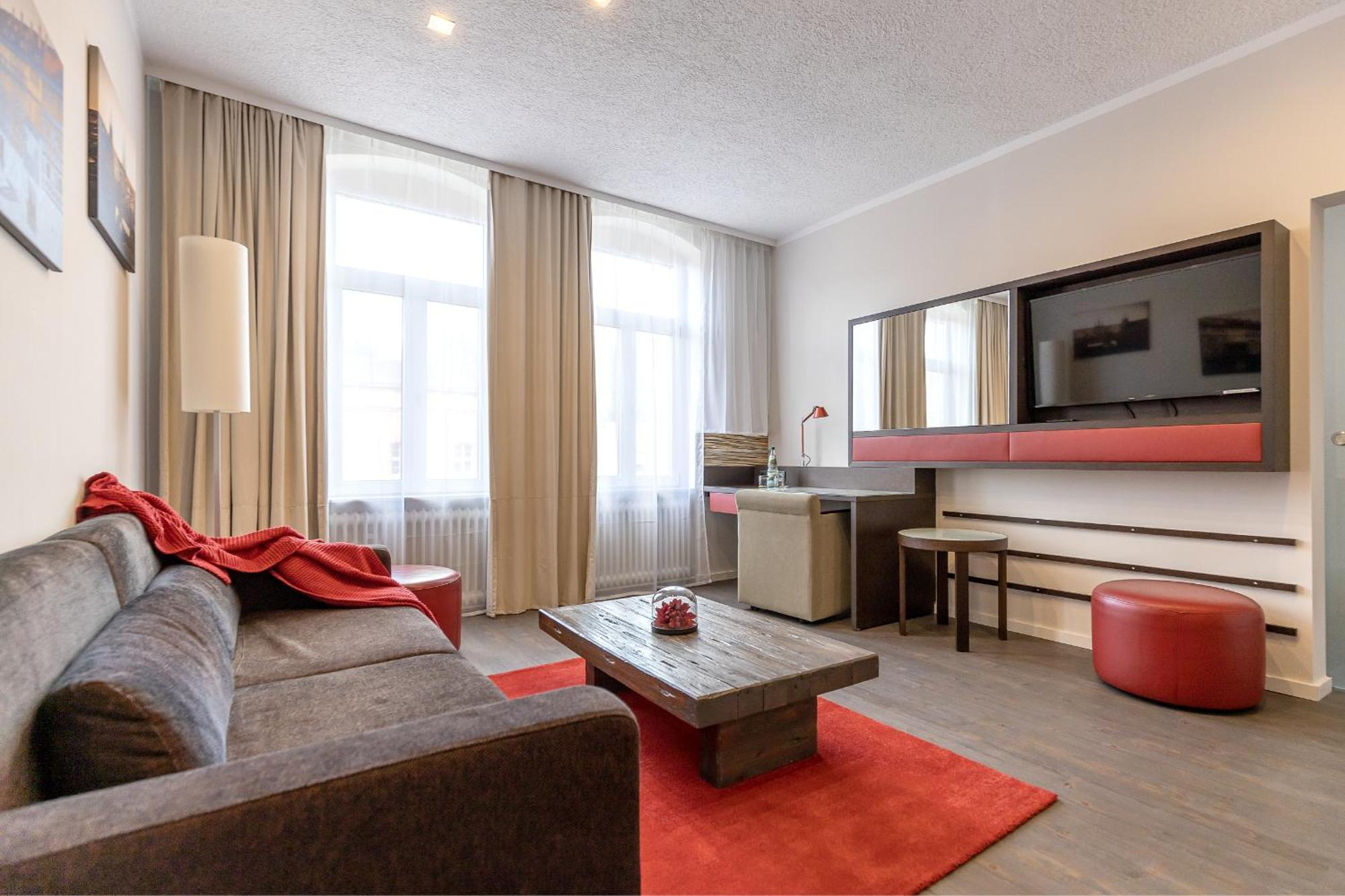Hotel Garni " Am Domplatz" Ерфурт Екстериор снимка
